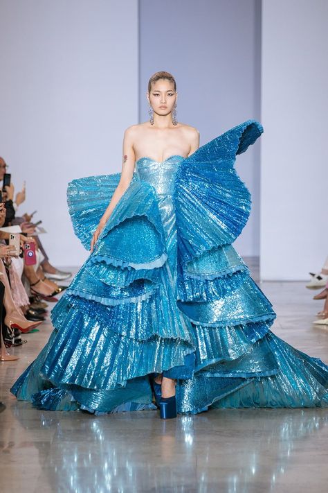 Textiles Gcse, Stylish Formal Dresses, Fall 2022 Couture, Wearable Sculpture, Higher Art, 2022 Couture, Extreme Fashion, Mermaid Core, Sixth Form