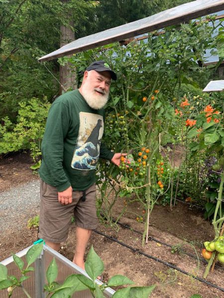 My Life In The Garden | Gardening | Andrew Weil, M.D. Growing Radishes, Dr Weil, Andrew Weil, Balanced Living, Broccoli Cauliflower, Seed Catalogs, Desert Garden, Sonoran Desert, Fresh Fruits And Vegetables