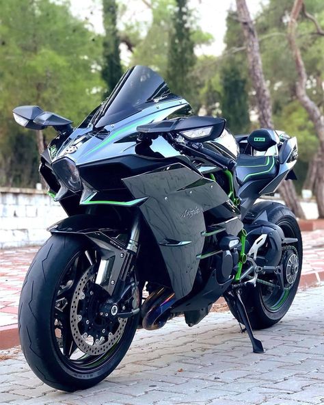 @ekamba 👍 Kawasaki H2™ 🏍️ Vi Kawasaki Bike, Kawasaki Ninja H2r, Ducati 1299, Ninja H2r, Ninja Bike, Kawasaki H2, Tmax Yamaha, Kawasaki Motor, Yamaha Vmax