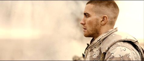 Jake Gyllenhaal in Jarhead Military Fade Haircut, Military Fade, Military Buzz Cut, Military Hairstyles, Jarhead Haircut, Marine Haircut, Soldier Haircut, Boys Haircuts With Designs, Military Haircuts Men