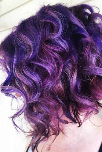 Purple Hair Styles that Will Make You Believe in Magic ★ See more: http://glaminati.com/purple-hair/ Pelo Color Vino, Bright Purple Hair, Dark Purple Hair Color, Trendy Bob, Pulp Riot Hair Color, Dark Purple Hair, Pulp Riot Hair, Violet Hair, Hair Color Purple