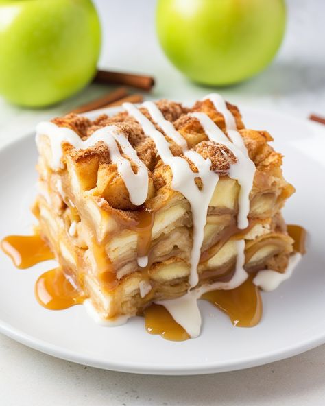 Apple Cinnamon Lasagna, Cinnamon Roll Apple Lasagna, Caramel Apple Pie Cinnamon Rolls, Cinnamon Roll Lasagna, High Snacks, Apple Cinnamon Roll Lasagna 12 Tomatoes, Caramel Apple Cinnamon Roll Lasagna, Carmel Apple Cinnamon Roll Lasagna Recipe, Cressant Rolls