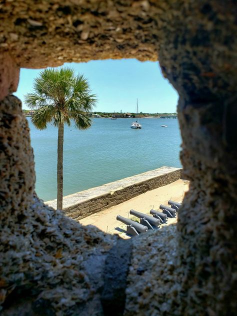 Castillo de San Marcos, St. Augustine Florida Photo by: Jennifer Michael St Augustine Florida Fort, Saint Augustine Aesthetic, St Augustine Florida Aesthetic, Emily Windsnap, Florida Gothic, Saint Augustine Florida, Dreamscape Architecture, St Augustine Fl, Spanish Architecture