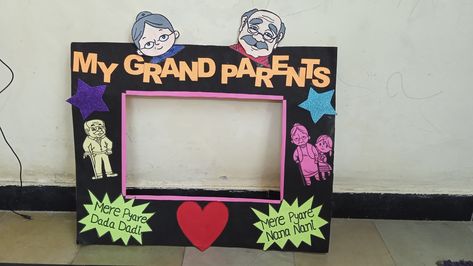 Grandparents Day Selfie Frame, Grandparents Day Decoration Ideas, Grand Parents Day Decoration In School, Grand Parents Day, Kids Fest, Pizza Craft, Grandparents Day Crafts, Foto Frame, Grand Parents