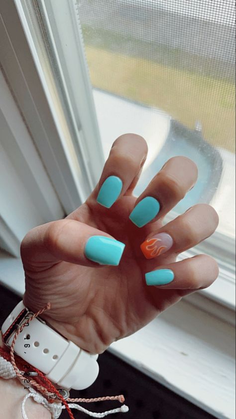 Orange Blue White Nails, Light Blue Western Nails, Light Blue And Orange Nails, Orange And Light Blue Nails, Western Flame Nails, Flame Design Nails, Orange Flame Nails, Flame Nails Blue, Light Blue Flame Nails