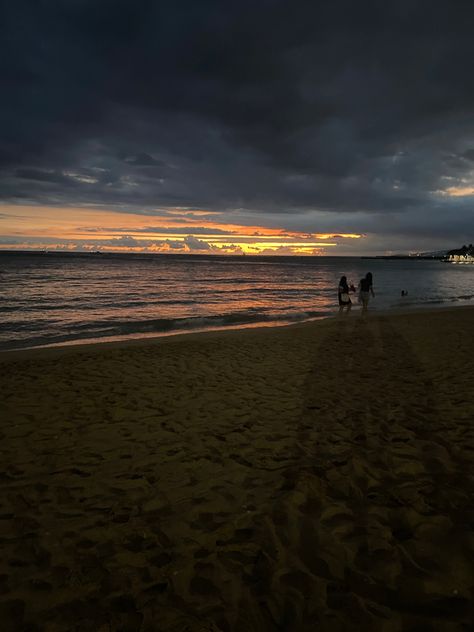 sunset in waikiki storm clouds nightime night life aesthetic oahu hawaii island life Hawaii Night, Night Life Aesthetic, Waikiki Beach, Life Aesthetic, Storm Clouds, Hawaii Island, Oahu Hawaii, Island Life, Beach Sunset