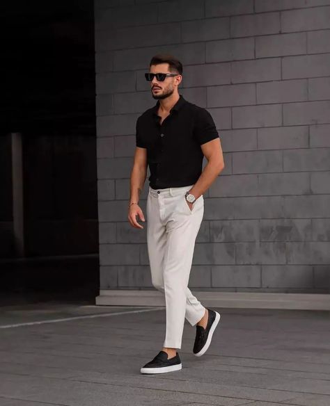 Mens Party Outfit Night, Mens Night Out Outfit, Mens Nightclub Outfit, Men Club Outfit Night, Club Outfits Men, Party Outfit Night Club, White Tshirt Outfit, All White Party Outfits, White Pants Men