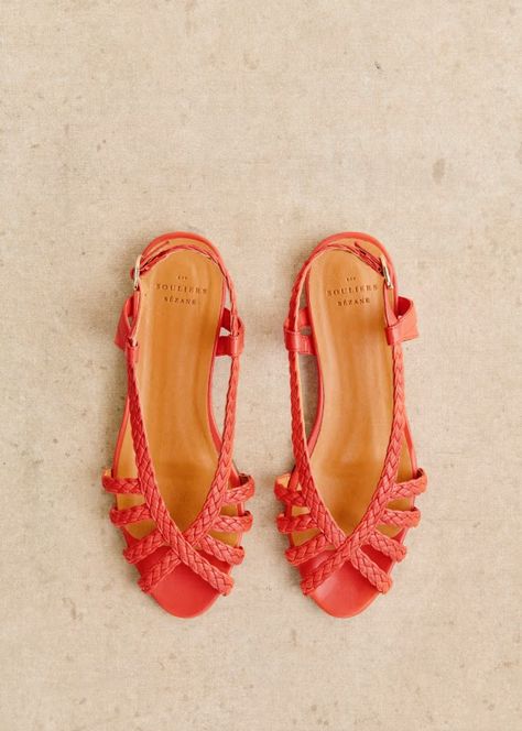 Natacha Low Sandals - Smooth braided coral - Smooth ovine leather - Sézane Low Sandals, Braided Sandals, French Beauty, Sheep Leather, List Style, Tattoo Styles, Rubber Heels, Metallic Leather, Parisian Style