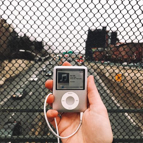 iPod nano. Brooklyn Ipod Nano Aesthetic, Ipod Nano 3rd Generation, Ipod Nano 7th Generation, Beautiful Butterfly Photography, Ipod Classic, Cool Car Drawings, Retro Gadgets, Nintendo Switch Accessories, Skateboard Design