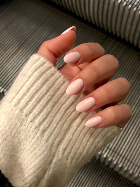 -almond shaped nude nails-
~content is mine Nails Tan Skin Tone, Tan Skin Nails, Nails Tan, Bridesmaid Nails, Bridesmaids Nails, Tan Skin Tone, Nail Colour, Colour Ideas, Almond Shaped