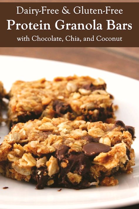 Chocolate Chip Protein Granola Bars Recipe (Dairy-Free & Gluten-Free) Homemade Protein Granola Bars, Protein Granola Bar Recipe, Dairy Free Granola Bars, Homemade Protein Granola, Low Calorie Granola, Dairy Free Protein Bars, Gluten Free Granola Bars, Protein Snacks Recipes, Homemade Granola Bars Healthy