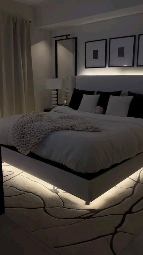 Black Bedroom Decor, Apartment Decorating Living, Luxury Room Bedroom, Classy Bedroom, Apartment Living Room Design, Dream Apartment Decor, Apartment Bedroom Decor, Future Apartment Decor, Redecorate Bedroom