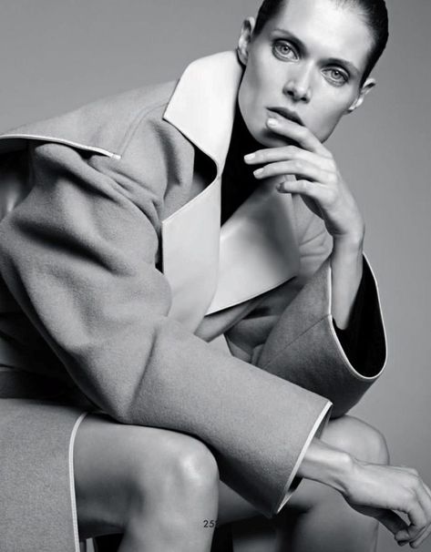 Malgosia Bela by Karim Sadli x Jonathan Kaye for The Gentlewoman - Minimal. / Visual. Zara Editorial, Coat Editorial, Gentlewoman Magazine, Karim Sadli, Malgosia Bela, The Gentlewoman, High Fashion Models, Beauty Forever, Beauty Shots