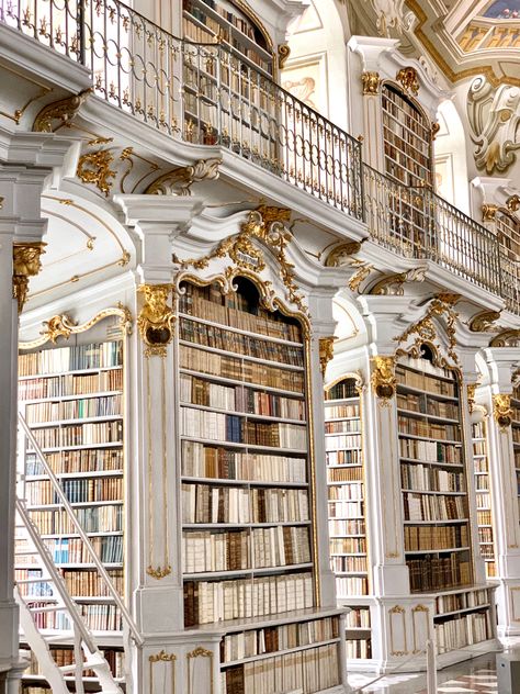 Admont Abbey Library, Light Acadamia, Classic Academia, Academia Aesthetics, Light Academia Aesthetic, Romantic Academia, Dream Library, Beautiful Library, Library Aesthetic