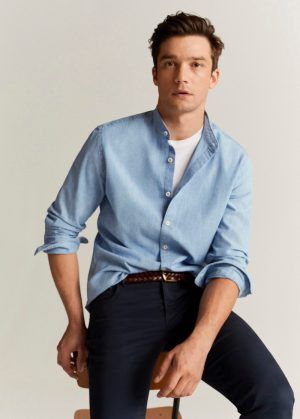 Sporty is the New Casual: Alexis Petit in Mango Chambray Shirt Outfits, Chambray Shirt Men, Collar Outfits, Collage Outfits, Shirt Outfit Men, Minimalist Fashion Men, Mens Photoshoot Poses, Classy Outfits Men, Men Stylish Dress