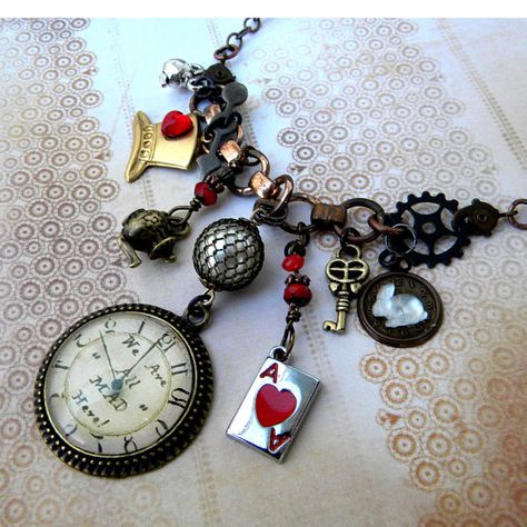 Mad Hatter Jewelry, Alice In Wonderland Necklace, Alice In Wonderland Accessories, Card Alice In Wonderland, Alice In Wonderland Watch, Alice In Wonderland Jewelry, Steampunk Alice In Wonderland, Wonderland Fashion, Wonderland Jewelry