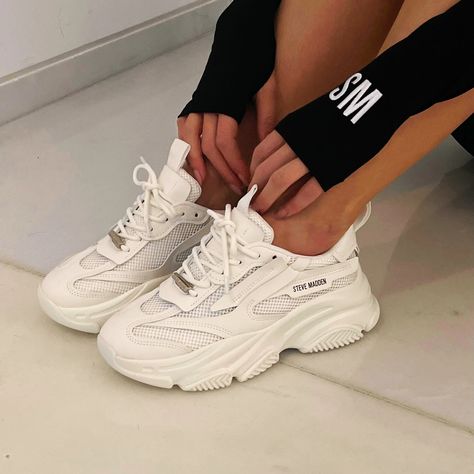 Steve Madden Chunky Sneakers, Amazon Sneakers Women, Steve Madden Shoes Outfit, Steve Madden Possession Sneakers, Steve Madden Sneakers Outfit, Steve Madden Tennis Shoes, Steve Madden Outfits, Steve Madden Possession, Chunky Sneakers Outfit