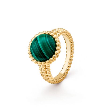 Perlée couleurs ring, yellow gold, malachite Cleef And Arpels Jewelry, Mens Diamond Jewelry, Ruby Bangles, Van Cleef And Arpels Jewelry, Van Cleef & Arpels, Bezel Set Engagement Ring, Malachite Jewelry, Van Cleef And Arpels, Ring Turquoise