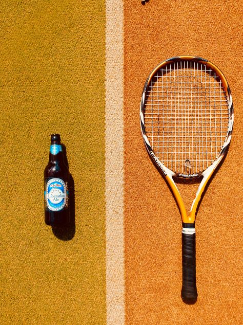 Sports Drink Aesthetic, Sports Drink Photography, Gym Product Photography, Bottle Shoot, Beach Beer, Ad Sports, Beer Photography, Ads Creative Advertising Ideas, Basketball Photography