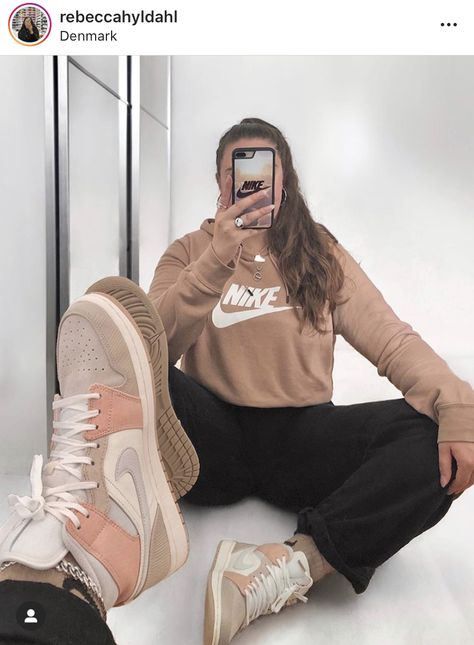 Jordan Milan Outfit, Jordan Milan, Nike Jordan Outfit, Air Jordan 1 Mid Milan, Jordan 1 Milan, Jordan 1 Outfit Women, Jordan Outfit, Casual Shoes Sneakers, Nike Fashion Shoes