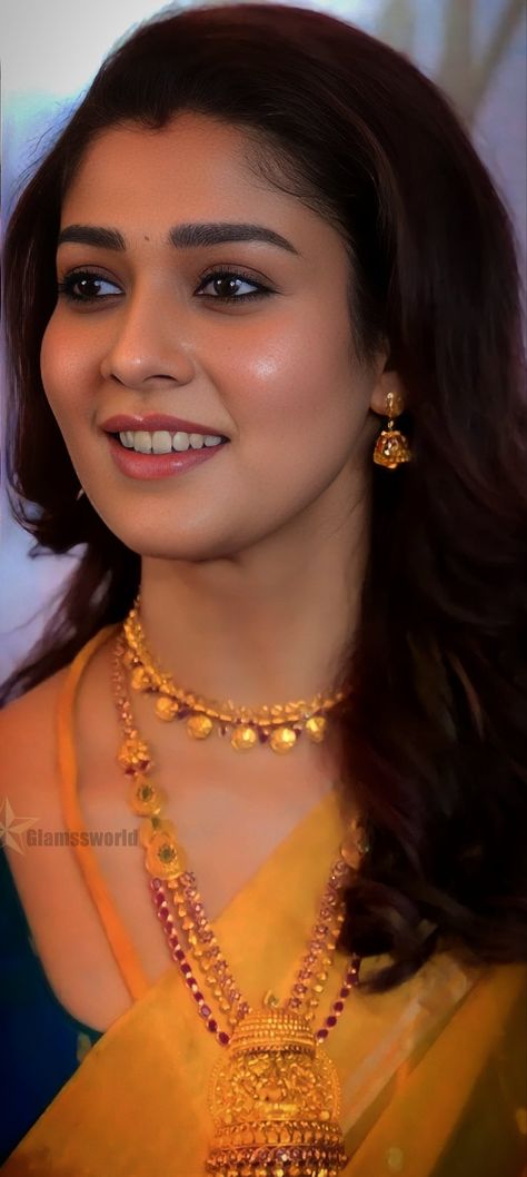 Angel Look, Nayanthara Hairstyle, Bangles Design, Beauty Face Women, Desi Girl, Actress Pics, Indian Actress Hot Pics, Dresses Kids Girl, Indian Beauty Saree