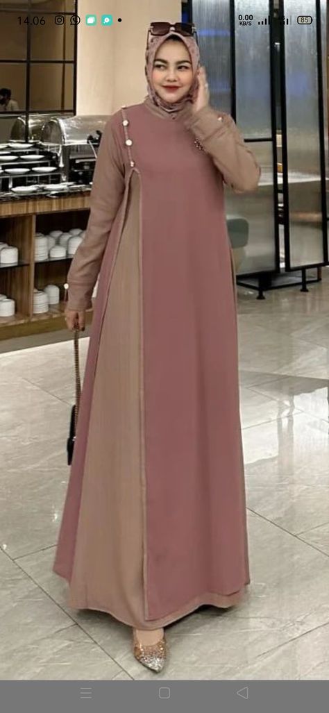 Gamis Simple Casual, Dress Muslimah Simple, Simple Abaya Designs Casual, Gamis Pink, Muslim Fashion Dress Simple, Simple Abaya Designs, Burkha Designs, Gamis Simple, Dress Muslim Modern