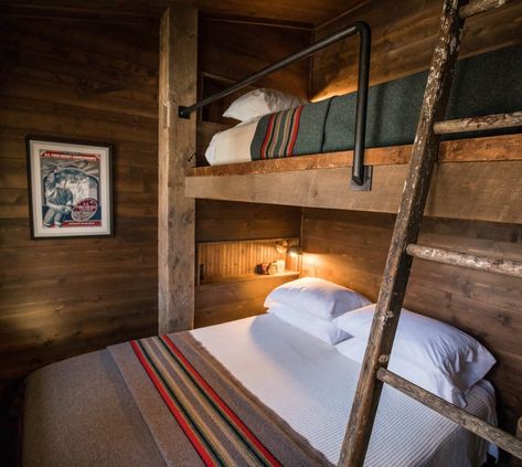 Rustic Bunk Room, Cabin Bunk Room Ideas, Lodge Bunk Room, Small Bunk Room Ideas, Bunkhouse Ideas Guest Cabin, Cabin Bunks, Bunk House Cabin, Pjo Visuals, Cabin Bunk Room