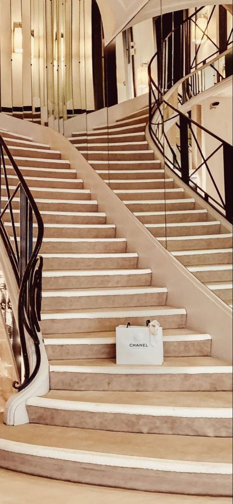 Chanel Rue Cambon, Fashion Themes, Vintage Couture, June 21, European Fashion, Stairs, This Is Us, Chanel, Paris