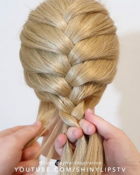 How to French braid (1 Way Of Adding Hair) - Everyday Hair inspiration - French Braids [Video] [Video] | Diy hairstyles, Hair styles, Braids for long hair How To French Braid, Braids Step By Step, Hair Everyday, Hairstyles Inspiration, Braiding Your Own Hair, Everyday Hair, French Braids, Hair Upstyles, Hair Braid Videos