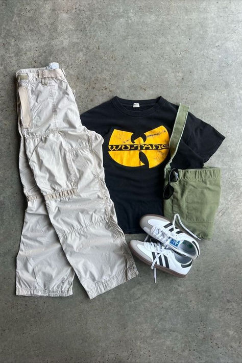 Graphic Tee Mens Outfit, Vintage Tee Outfit Men, Dad Clothes Aesthetic, Vintage Outfit For Men, Vintage Graphic Tees Outfits, Graphic Tee Outfit Men, Skater Clothes, Vintage Street Wear, Graphic Tee Fits