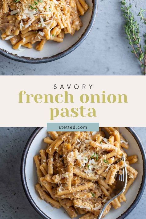 Caramelized onions and gruyere make this French onion pasta a craveworthy twist on the classic soup. Save time on dinner prep by making the onions in advance. Onion Soup French, Soup French Onion, Creamy French Onion Pasta, French Onion Pasta, Onion Pasta, Dinner Prep, Refreshing Food, Date Night In, Love French