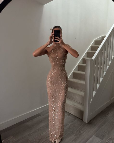 Oh Polly party season dresses, perfect for New Years outfits and Christmas Party outfits.✨
#ohpolly #partyseason #dressinspo Ohpolly Dresses, New Years Outfits, Oh Polly Dresses, Nude Dress, New Years Outfit, Christmas Party Outfits, Oh Polly, Party Outfits, Dress Ideas