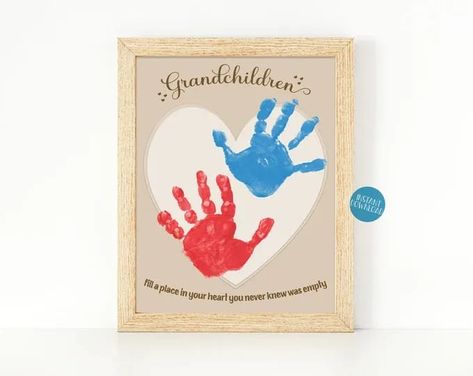 A unique and fun project to do with your kids for Grandparents Day, Valentine's Day, birthdays and Christmas! This heart handprint/footprint art makes the perfect gift for any Grandparent with little ones. Print the 8x10" template on card stock and using a paint of your choice just add your child's print to the template. Baby Handprint Art, Grandparents Day Crafts, Handprint Keepsake, Baby Handprint, Handprint Craft, Footprint Art, Handprint Crafts, Kid Craft, Handprint Art