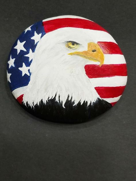 Acrylic eagle on American flag painted on rock Rick Paintings, Eagle Painting Acrylic, Patriotic Paintings, Eagle Drawings, Kids Rock Painting, Patriotic Rocks, Eagle Craft, American Flag Painting, Rock Painting Supplies