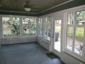 Porch To Sunroom, Sunroom Remodel, Sunroom Windows, Small Sunroom, Screened Porch Designs, Four Seasons Room, Sunroom Addition, Porch Windows, Porch Remodel