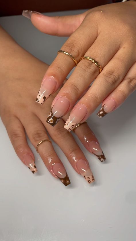 PRISSY GELX on Instagram: “These were so fun! @apresnailofficial Coffin medium #fallnails #nailinspo #brownnails #funnails #gelxnails #gelx #nailinspo” Nail Inspo Coffin Medium, Nail Inspo Coffin, Short Stiletto, New Obsession, Brown Nails, Ombre Nails, Fun Nails, Nail Inspo, Nails