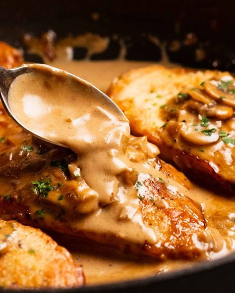 Spoon Marsala sauce over chicken Pan Fried Chicken Cutlets, Chicken Marcella, Cheese Sauce For Broccoli, Restaurant Classic, Fried Chicken Cutlets, Marsala Sauce, Marsala Chicken Recipes, Mom Recipes, Pan Fried Chicken