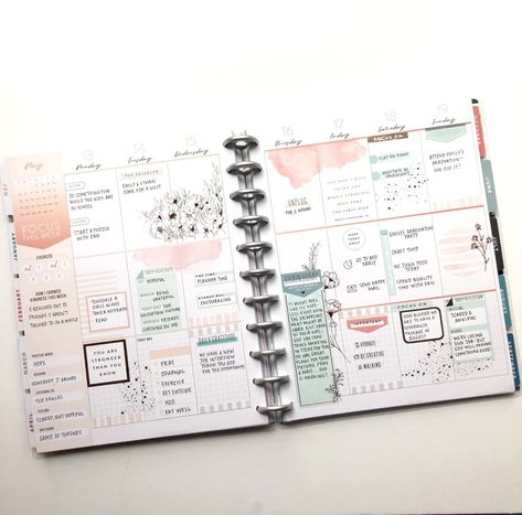 how to use a wellness happy planner Happy Planner Monthly Layout Ideas, Happy Planner Pages, Fitness Happy Planner, Happy Planner Free Printable, Digital Bullet Journal, Happy Planners, Planner Setup, Planner Spreads, Happy Planner Layout