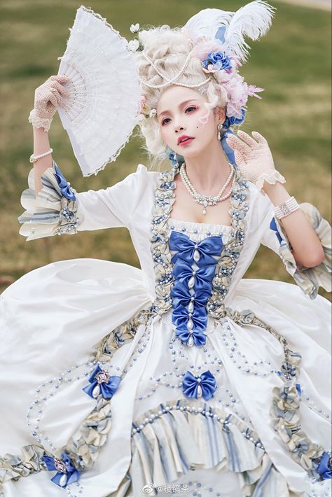 Victorian wedding dress