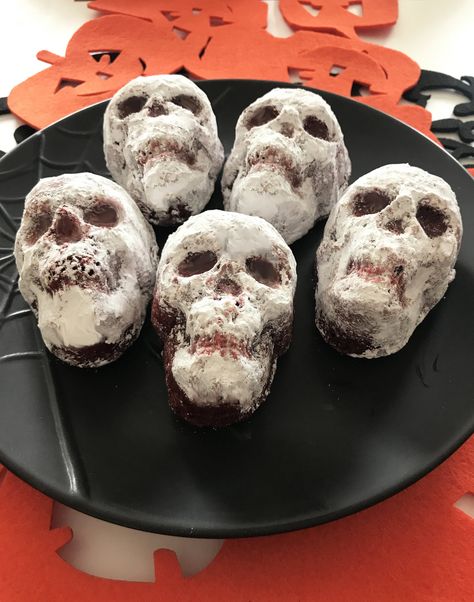 Red Velvet Skull Cakelets Nordic Ware Skull Pan Recipes, Silicone Skull Mold Recipes, Skull Silicone Mold Recipes, Skull Recipes, Skull Pan Recipes, Betty Crocker Red Velvet Cake, Skull Dessert, Skull Mushrooms, Halloween Pancakes