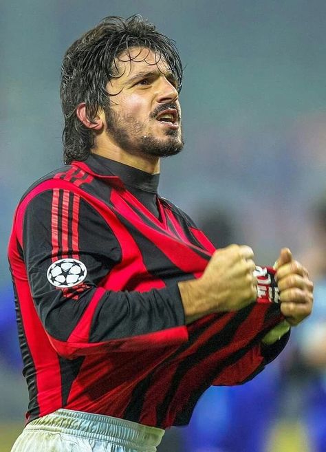 Ac Milan Gattuso Midfielder Soccer, Gennaro Gattuso, Ruud Gullit, Milan Wallpaper, Milan Football, Legends Football, Football Players Images, Football Images, Best Football Players