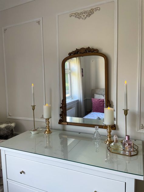 Gold Nobs, Zara Home Bedroom Inspiration, Zara Home Mirror, Parisian Mirror, Zara Mirror, Zara Home Bedroom, She Shed Office, Home Mirror, Style Dresser