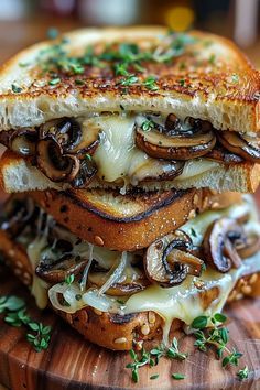 Roasted Mushrooms And Onions, Mushroom Grilled Cheese, Mushroom Grilled, Mushroom Sandwich, Mushrooms And Onions, Gourmet Grilled Cheese, Grilled Cheese Sandwiches, Grilled Cheese Recipes, Garlic Mushrooms