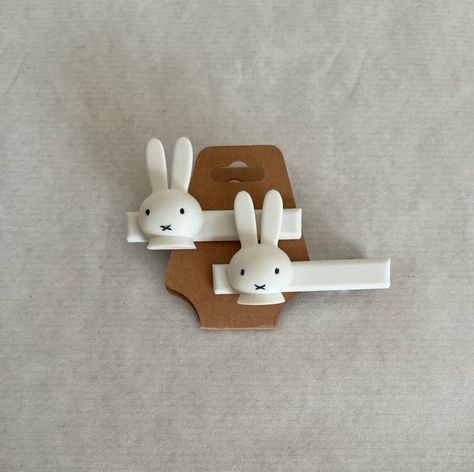 Miffy Hair Clip, Miffy Bunny, Rabbit Character, Handmade Hair Clips, Character Hair, Bunny Hair, Cute Pink Background, Cute Bunny Pictures, Birthday Wishes For Myself