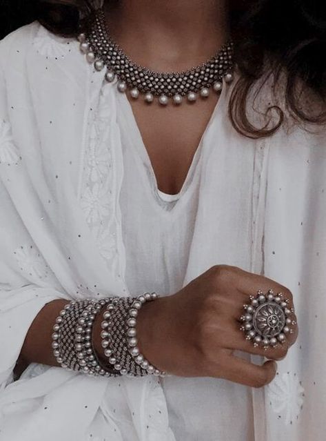 Oxidized Jewelry Navratri Jewellery, Jewellery Shoot, Oxidized Jewellery, Navratri Collection, Silver Jewelry Accessories, Oxidised Silver Jewelry, Antique Jewellery Designs, Antique Silver Jewelry, Bridal Accessories Jewelry