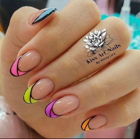 Best Summer Nail Festival Outfit Ideas in 2023 | Summer Nails Ideas Nail Tip Designs, Nail Looks, Gel Nail Art Designs, Simple Gel Nails, Lines On Nails, French Nail Designs, Nail Art Designs Diy, Nail Art Designs Videos, Nails 2023