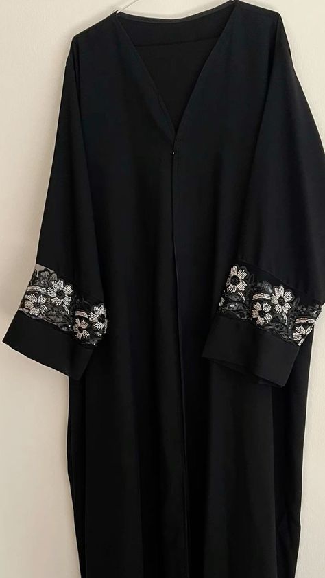 Embroidery Abaya Design, Naqab Design Muslim, Hijabi Fashion Abayas, Tomato Skin Care, Abaya Designs Dubai, Burqa Designs, Burkha Designs, At Home Skincare, Skincare At Home