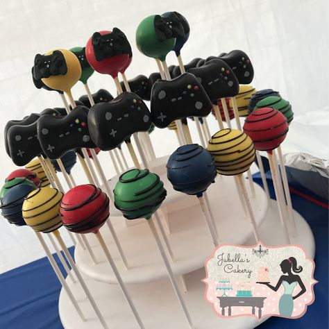 Cake Pops for a video game themed party Gamer Party Treats, Gaming Cake Pops, Gamer Cake Pops, Ps5 Party Theme, Video Game Cake Pops, Video Game Treats, Video Games Cake, Gamer Treats, Pacman Birthday