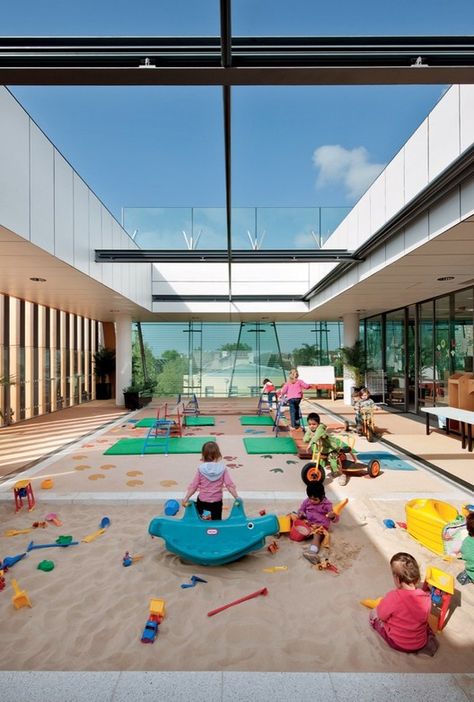 © John Gollings Kindergarten Architecture, Indoor Play Area, Kindergarten Interior, Preschool Designs, School Building Design, Daycare Design, Kids Cafe, Kindergarten Design, Community Centre