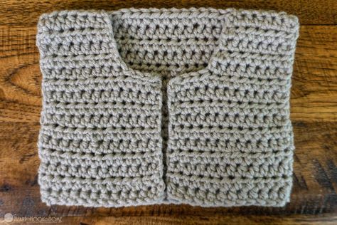 My newest design, the Bomber Cardi, is being sized down for children's sizes! We are starting with the smallest size, for infants wearing 3/6 month clothing. Crochet Vest Pattern Free Easy, Crochet Baby Vest, Crochet Vest Pattern Free, Vest Pattern Free, Crochet Baby Jacket, Poncho Crochet, Knit Crochet Patterns, Easy Crochet Patterns Free, Crochet Vest Pattern